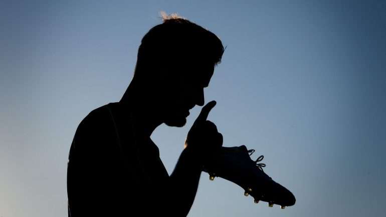 O avançado suíço foi titular nas duas últimas partidas e parece recuperar o lugar que lhe fugiu há quase um ano