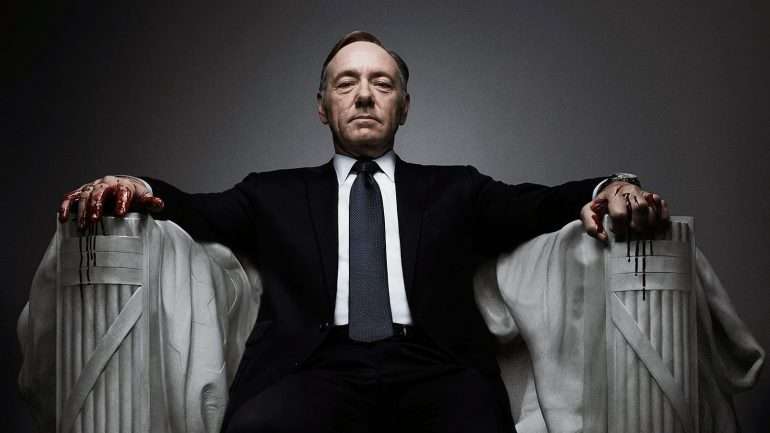 Em novembro de 2017 a Netflix rompeu relações com Kevin Spacey depois deste estar envolvido num escândalo sexual