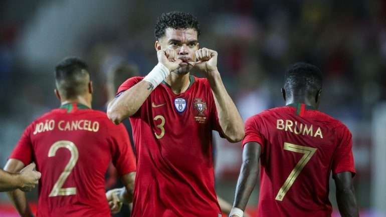 Pepe leva 100 jogos e sete golos apontados ao serviço da Seleção Nacional