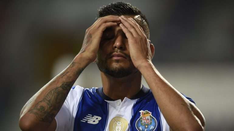 É o quarto empate consecutivo do FC Porto em estreias na Taça da Liga