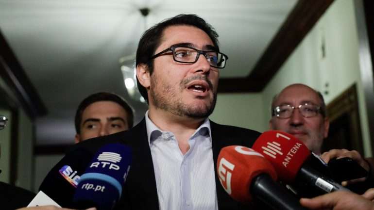 Líder parlamentar do PCP, João Oliveira
