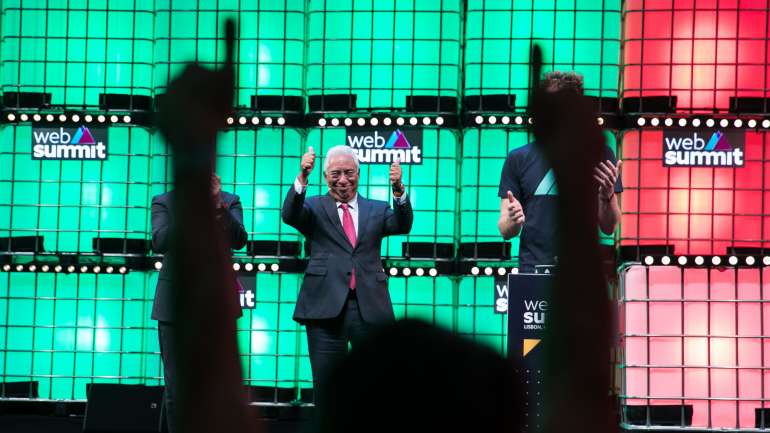 A gravata de António Costa foi a grande culpada da nossa derrota