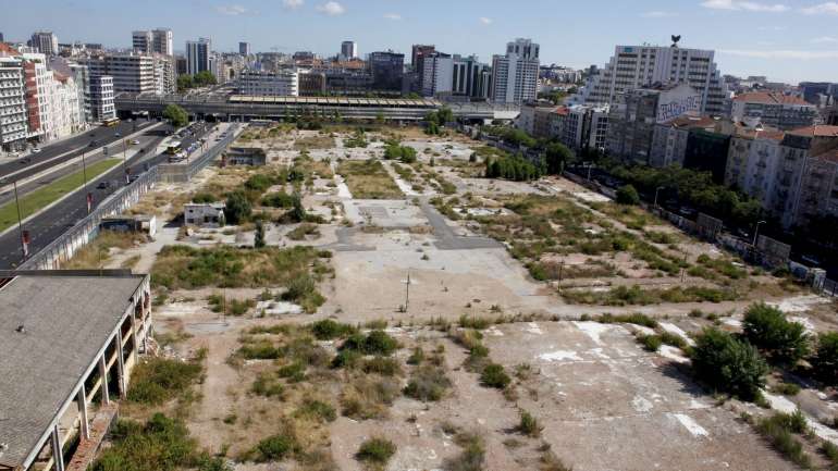 Os terrenos da antiga Feira Popular, em Lisboa, vão a hasta pública no próximo dia 12 de novembro