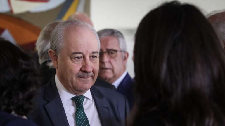 Rui Rio defende a realização de um inquérito para apurar responsabilidades, uma vez que se trata de uma situação que considera "bastante grave"