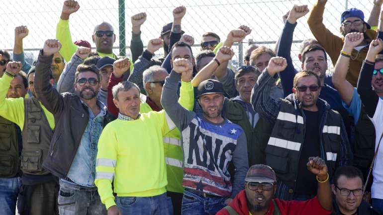 O SEAL propõe que as reuniões para discutir um "Contrato Coletivo de Trabalho" e tentar "encontrar soluções para os diversos problemas que têm vindo a marcar a realidade laboral portuária" decorram nas instalações da referida associação