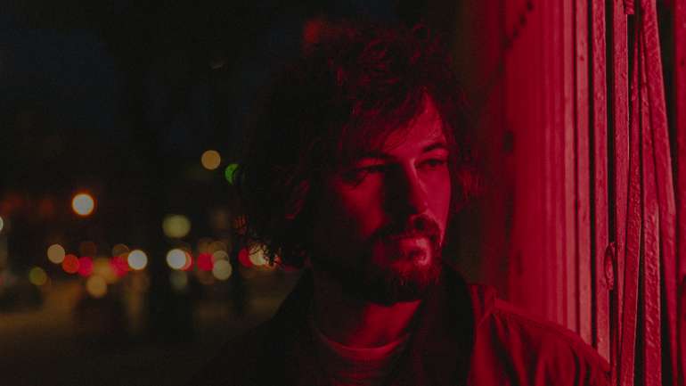 O concerto de Ryley Walker em Lisboa terá primeira parte do guitarrista Andrew Tuttle