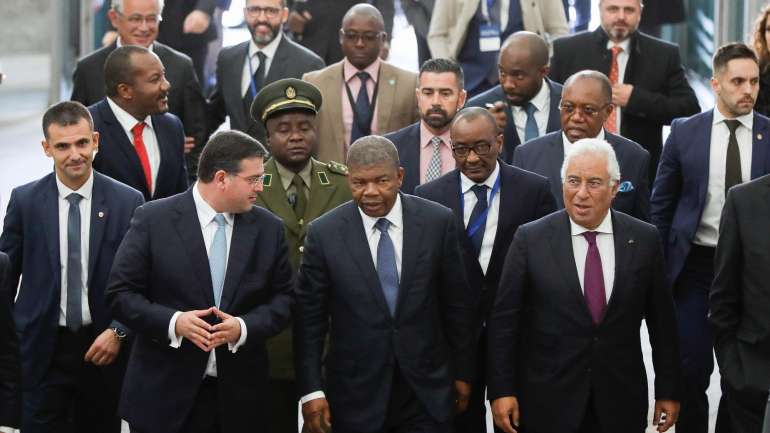 João Lourenço e António Costa no encerramento do Fórum Económico Portugal - Angola, que decorreu esta manhã na Alfândega do Porto