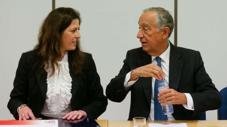 Marcelo Rebelo de Sousa falava no final de uma reunião do Grupo Implementação, Monitorização e Avaliação da Estratégia Nacional para a Integração das Pessoas Sem-Abrigo (GIMAE), em Lisboa, com a presença das secretárias de Estado da Segurança Social, Cláudia Joaquim, e da Saúde, Raquel Duarte