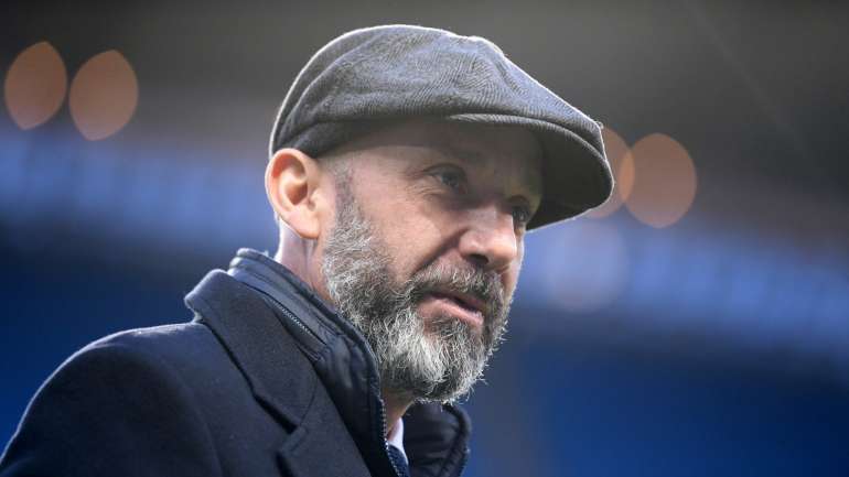Vialli tem 54 anos e luta há um contra um cancro