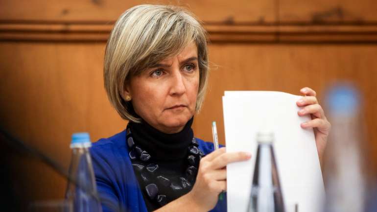A ministra da Saúde continua a recusar-se negociar com os sindicatos em greve