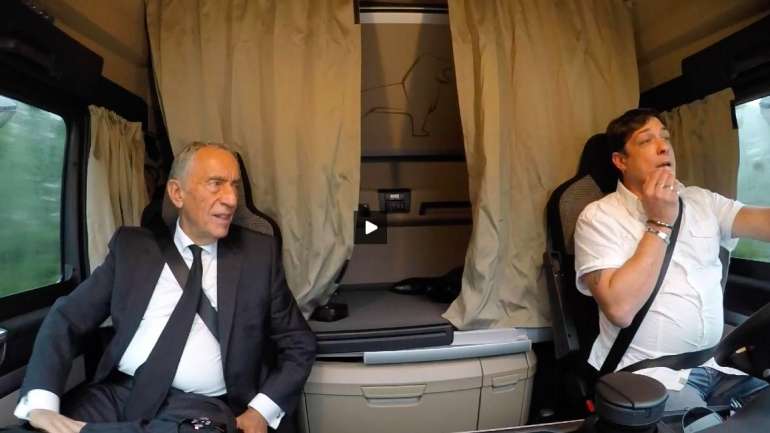 Em declarações aos jornalistas, Marcelo Rebelo de Sousa sublinhou que  "a situação em Portugal é diferente da situação em França"