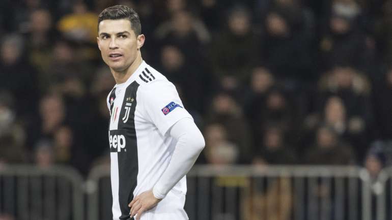 Cristiano Ronaldo já venceu em 2011, 2014, 2016 e 2017 o prémio para o melhor futebolista do ano