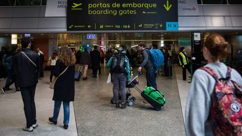 Entre o período mais crítico da crise e 2018, a percentagem de trabalhadores dispostos a emigrar caiu de 80% para 37%