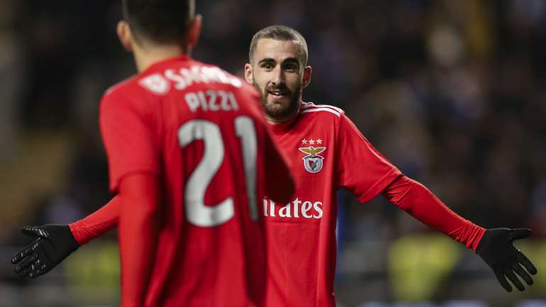 Rafa fez a assistência para o golo que foi anulado a Pizzi depois de já ter marcado no clássico