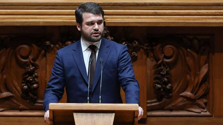 O deputado João Paulo Correia diz acreditar que até ao final de julho há tempo para o inquérito parlamentar à CGD