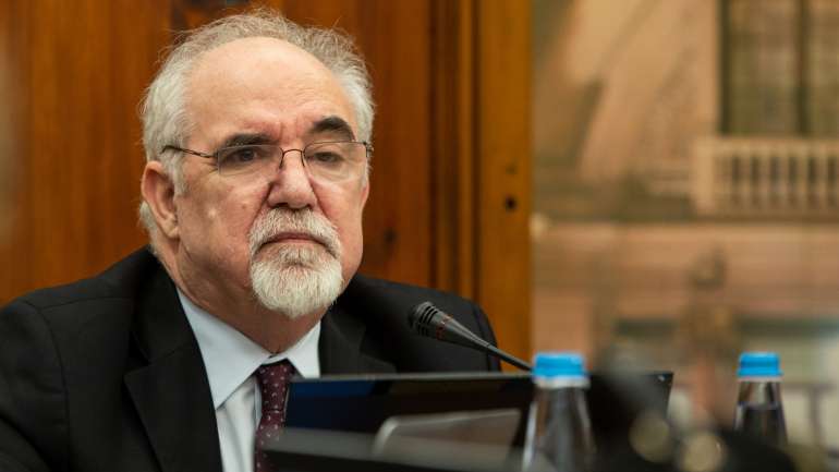 O ministro Vieira da Silva foi ouvido na Comissão de Trabalho e Segurança Social esta terça-feira (DIOGO VENTURA/OBSERVADOR)