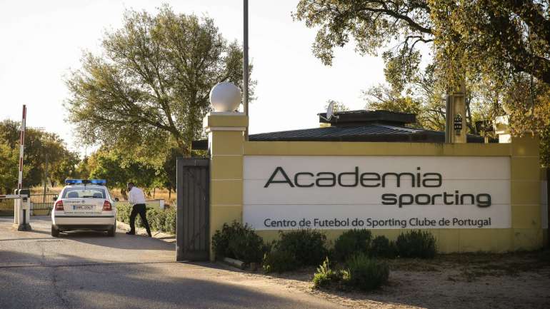 A invasão à Academia e consequentes agressões a técnicos, futebolistas e outros elementos do Sporting ocorreu a 15 de maio de 2018, tendo todos os primeiros detidos ficado em prisão preventiva