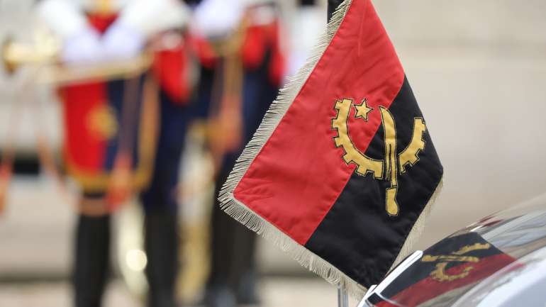 Dados preliminares da polícia determinam que o crime resultou de "um negócio ilícito mal sucedido", sem que sejam revelados mais pormenores