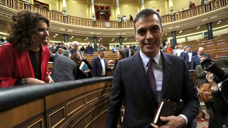 Pedro Sánchez durante o debate do Orçamento na terça-feira