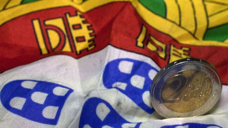 O desemprego continua a liderar a tabela das causas de sobre-endividamento, mas o seu peso "tem vindo a diminuir ao longo dos tempos"