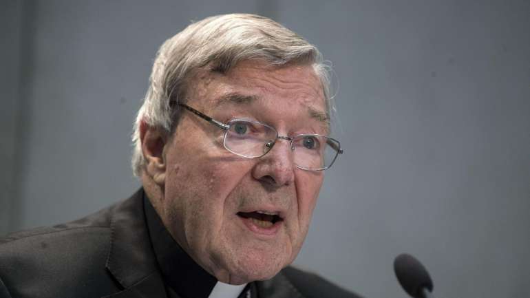 O cardeal George Pell é o clérigo com o cargo mais elevado de sempre no Vaticano a ser condenado pelo abuso sexual de menores