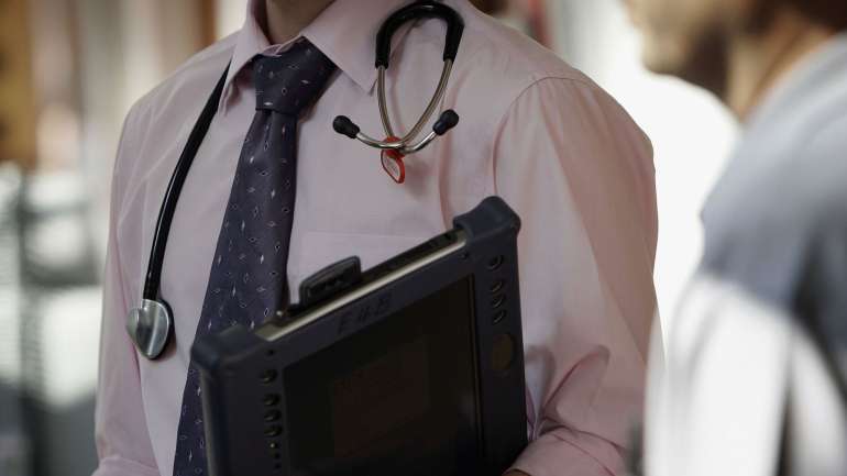 Ordem dos Médicos diz que esta é uma ameaça ao Serviço Nacional de Saúde