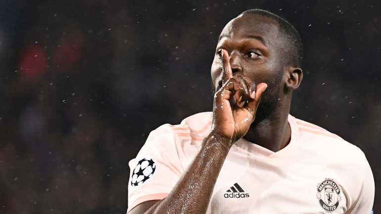 Lukaku, tantas vezes criticado pela falta de golos, bisou na primeira meia hora e relançou uma eliminatória que parecia perdida