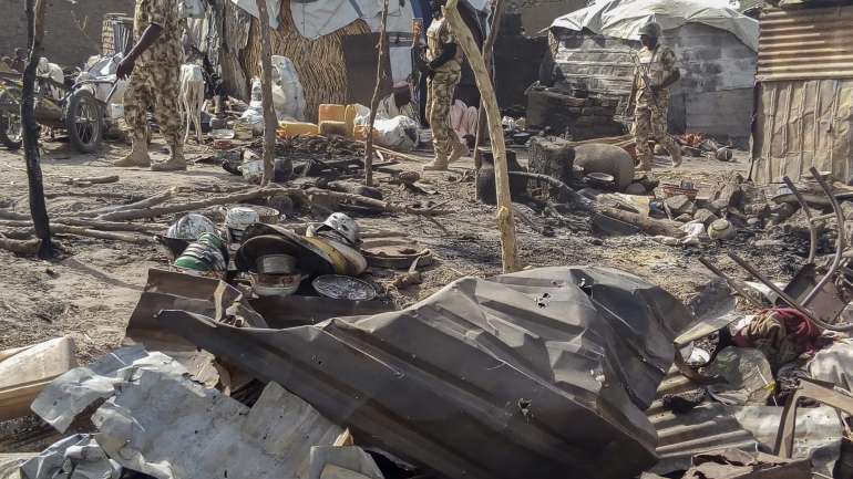 Imagem de um bombardeamento no Niger em 2017