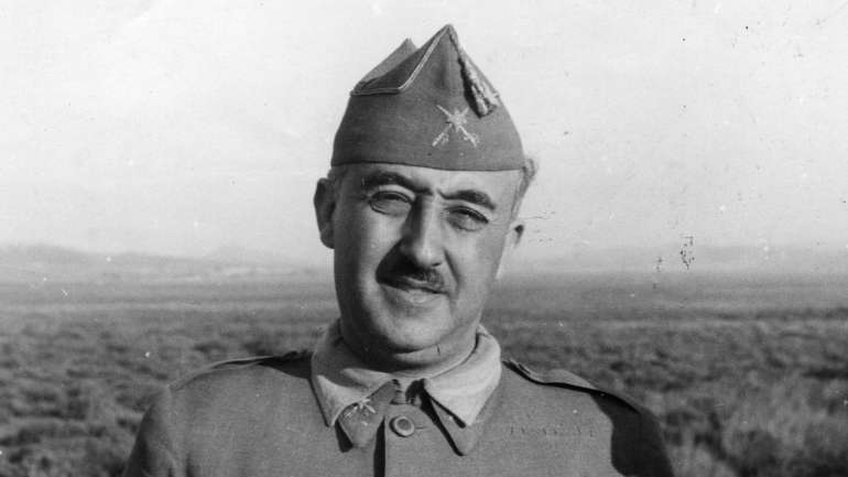 Francisco Franco está enterrado na basílica do Vale dos Caídos desde novembro de 1975