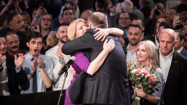 Caputova é advogada, tem 45 anos e é estreante na política