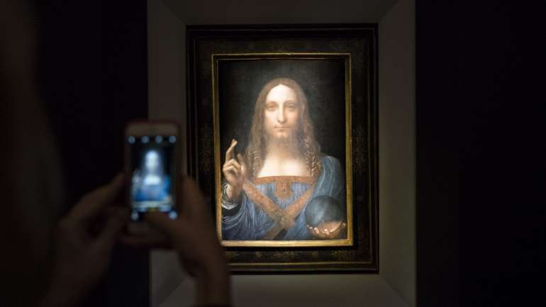 Acredita-se que Leonardo Da Vinci pintou "Salvator Mundi" na mesma altura que concluiu "Mona Lisa"