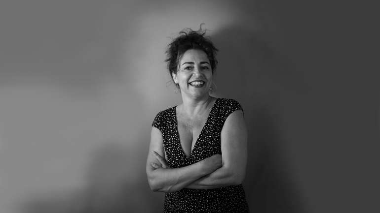 Estudou Línguas e Literaturas Modernas, fez produção para a Companhia Clara Andermatt e para dupla de performers Ana Borralho & João Galante, e colaborou com a editora Antígona durante quase uma década © Luis Mileu