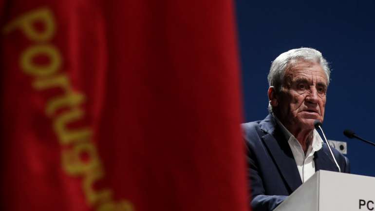 PCP, liderado por Jerónimo de Sousa, expulsou militante de 69 anos da concelhia de Cascais