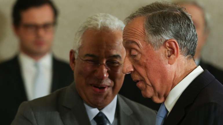 Marcelo alinha com Costa na necessidade de clarificar a lei, mas primeiro-ministro e PS ainda não disseram o que admitem fazer.
