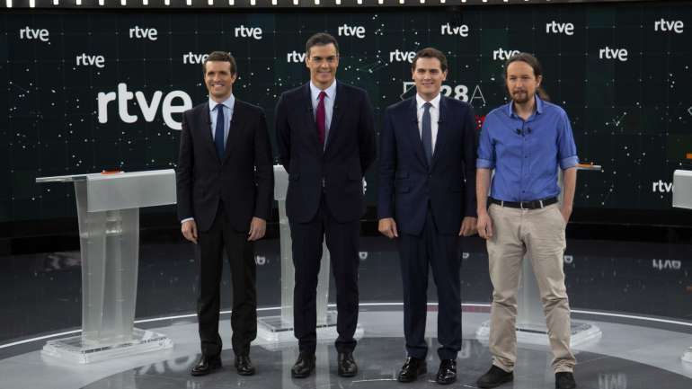 Os quatro líderes antes do debate