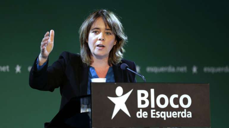 Catarina Martins falava no Fundão, distrito de Castelo Branco, onde participou numa arruada do BE pelo mercado semanal local