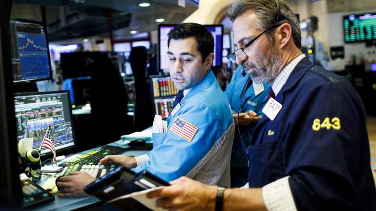 "Os investidores vão ter de digerir em uma semana mais informações do que durante um mês inteiro", realçou Art Hogan, da National Holding