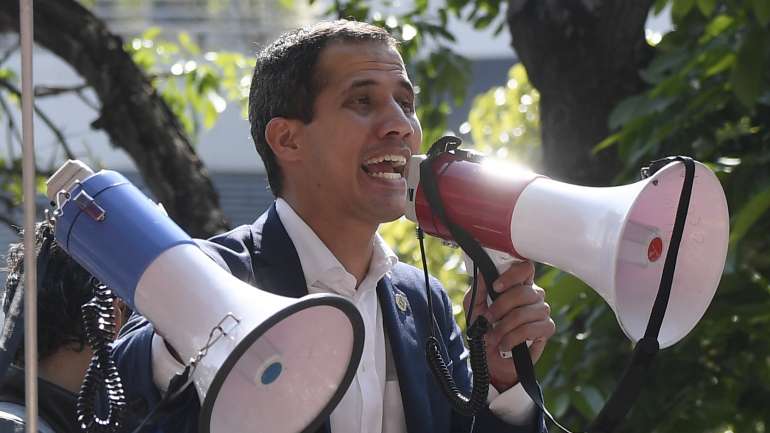 Juan Guaidó pôs em marcha a "Operação Liberdade" na terça-feira de madrugada e a única coisa que conseguiu foi libertar Leopoldo López da prisão domiciliária