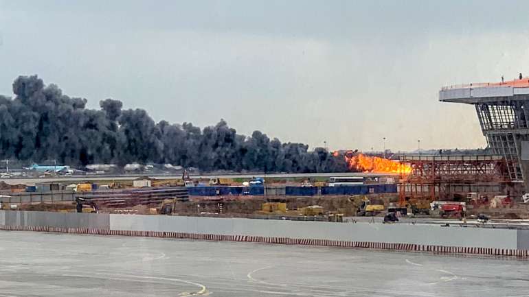 O acidente aéreo no aeroporto de Moscovo provocou 41 mortes