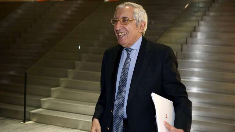 Artur Santos Silva participou nos órgãos de governo da Universidade de Coimbra, como membro da Assembleia Estatutária e do Conselho Geral