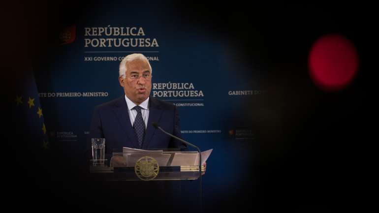O PS a subiu 0,8 pontos nas intenções de voto para as eleições legislativas de outubro e também António Costa viu subir a sua classificação