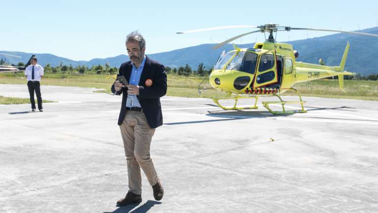Paulo Rangel sobrevoou durante uma hora zonas afetadas pelos incêndios em 2017