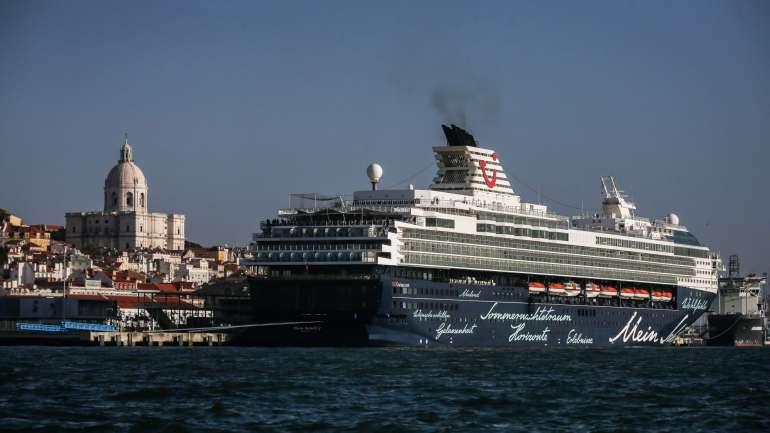 Poluição dos navios preocupam associação ambiental Zero