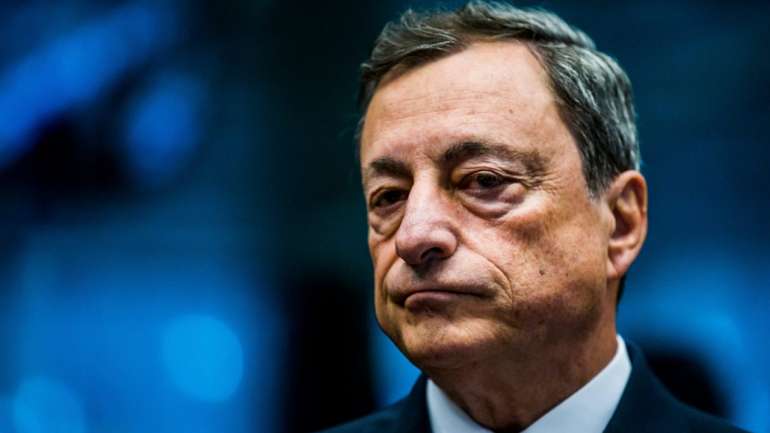O BCE, liderado por Mario Draghi, lança várias críticas às propostas de Mário Centeno.