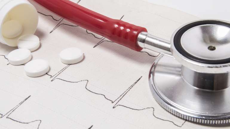 Medicina interna, oncologia, doenças infecciosas, neurologia e hematologia são as especialidades com mais médicos com níveis altos de exaustão emocional