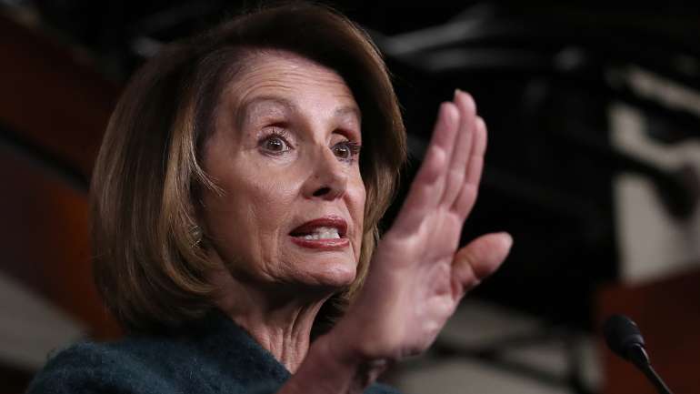 Nancy Pelosi tem feito duras críticas a Donald Trump recentemente