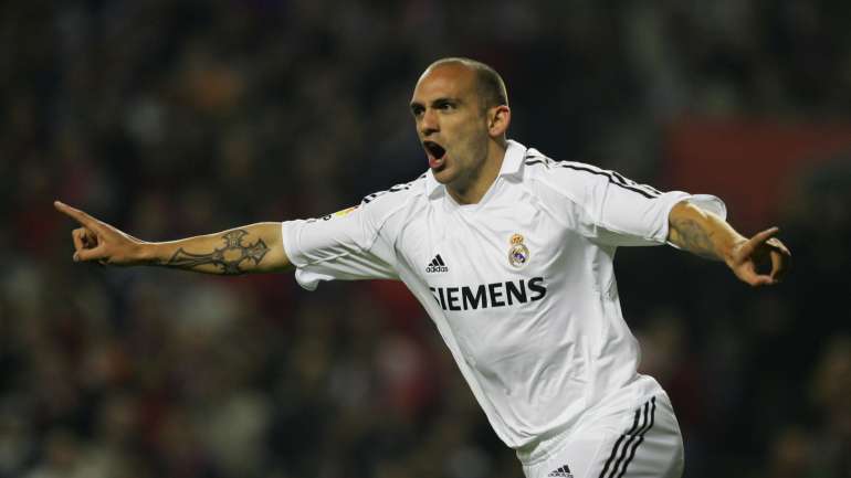 Raul Bravo, ex-jogador do Real Madrid e da seleção espanhola, é apontado como o cabecilha deste esquema