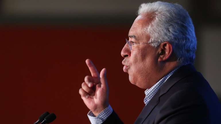 Costa disse aos dirigentes socialistas que as próximas eleições "não podem ser sobre os méritos da governação"