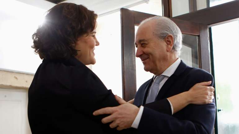 Cristas e Rio têm afastado hipótese de acordo pré-eleitoral, mas assunto foi colocado em cima da mesa por estrutura social-democrata