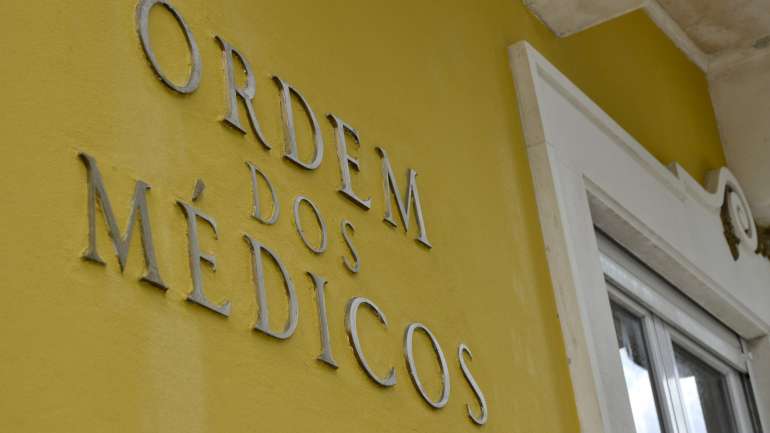 Profissionais temem "o papel das administrações e de quem tem responsabilidades políticas".